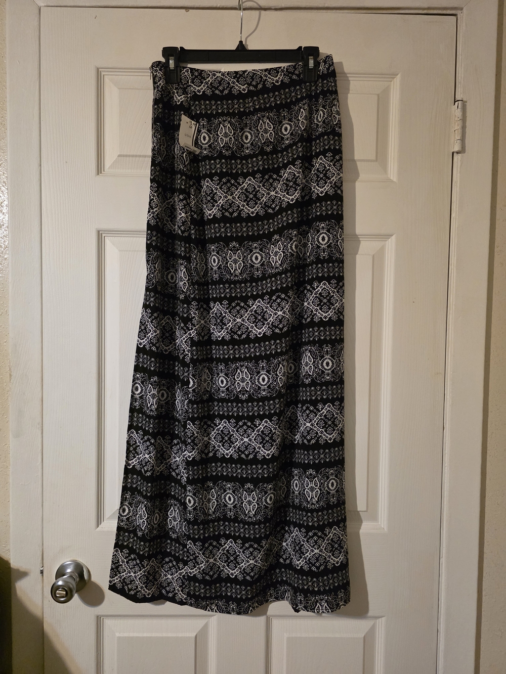 Papaya Black and White Geometric Maxi Skirt
